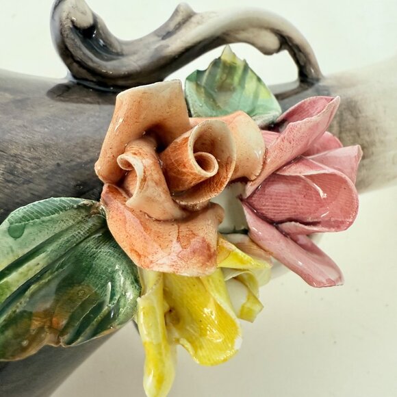 Capodimonte Bud Vase VTG Italian Dual Handles Flared Rim Applied Roses Floral - Picture 15 of 16